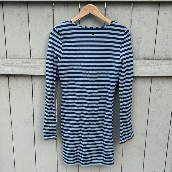 Roxy Dress Casual Beach Wear Summer Vacation Surfer Girl Striped Size M - Picture 4 of 5